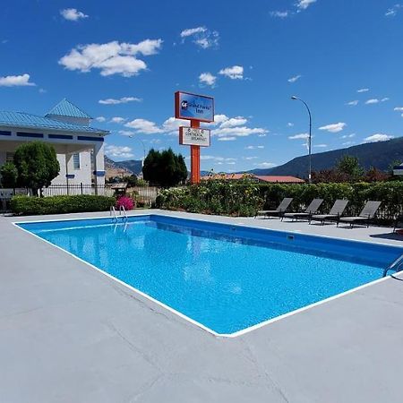 Grand Forks Inn Kültér fotó