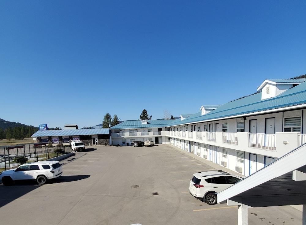 Grand Forks Inn Kültér fotó